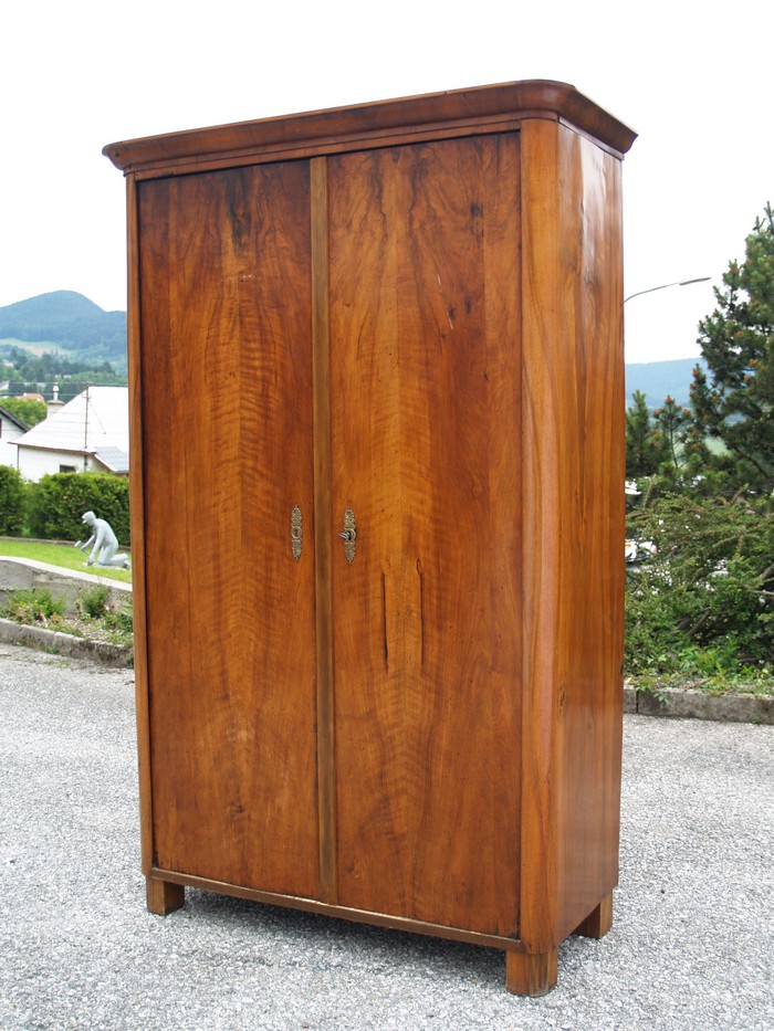 Biedermeier Schrank Nuss