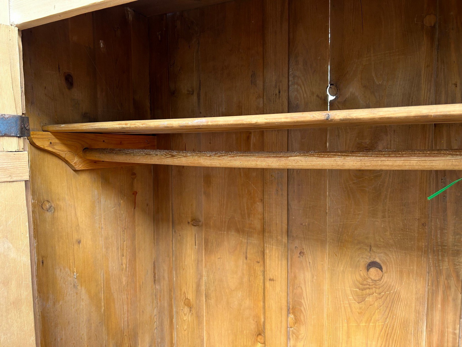 Bauernschrank Kasten Kleiderschrank Weichholz Landhaus alt antik