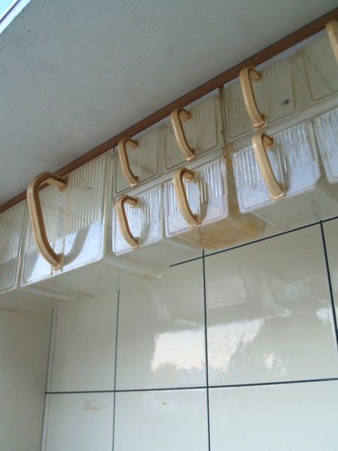 Küchenschrank Schütten