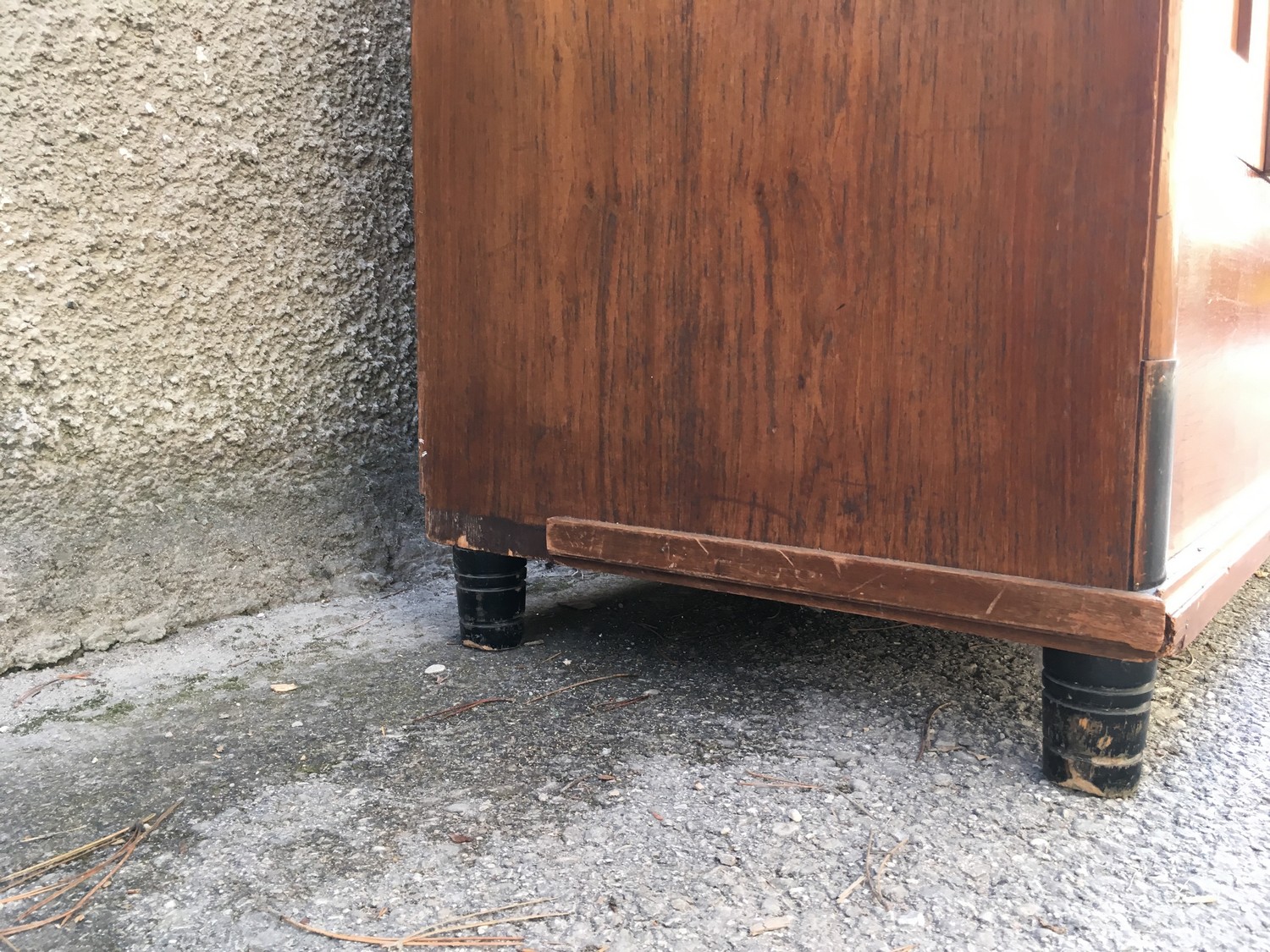 Dielenschrank Jugendstil Glasfelder Kleiderhaken Garderobe