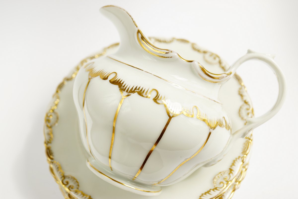 Biedermeier Kanne böhmisches Porzellan breiter Auslauf antik