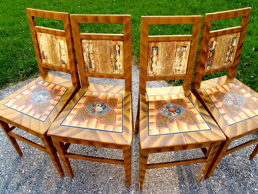 Sessel antike Landhausstil bemalte Stühle Bauernsessel Vintage