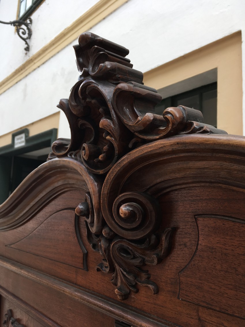 antike Möbel kaufen Hotel