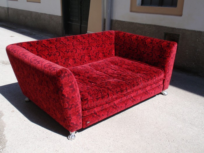Monster Sofa Rosen