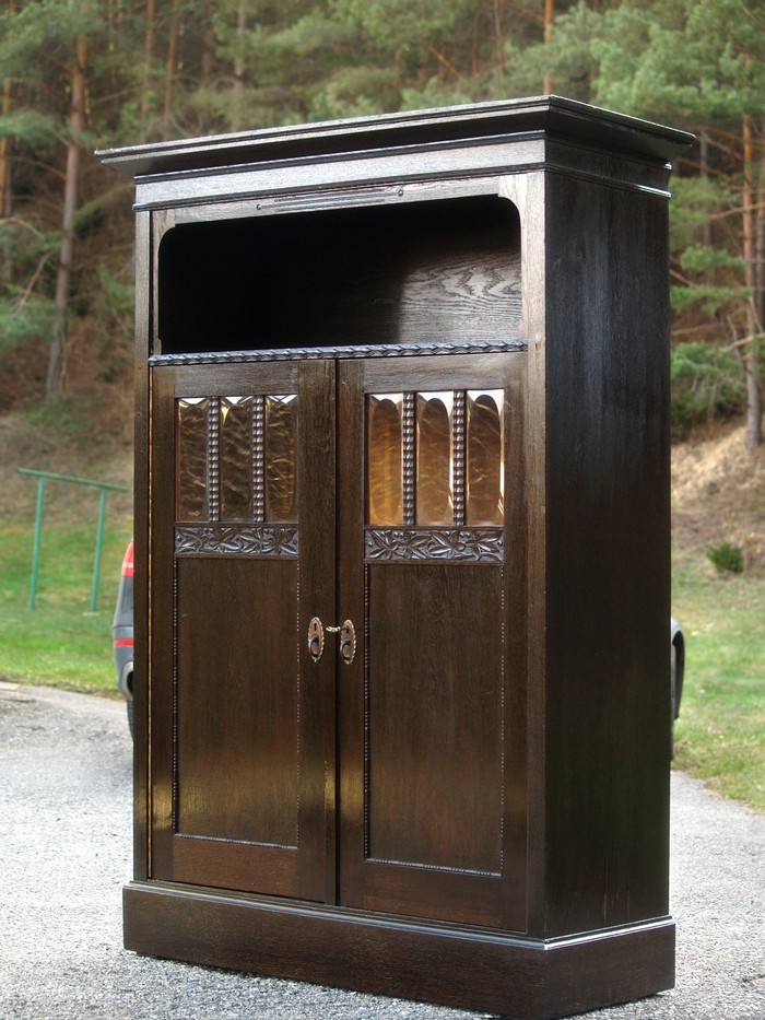 Jugendstil Schrank