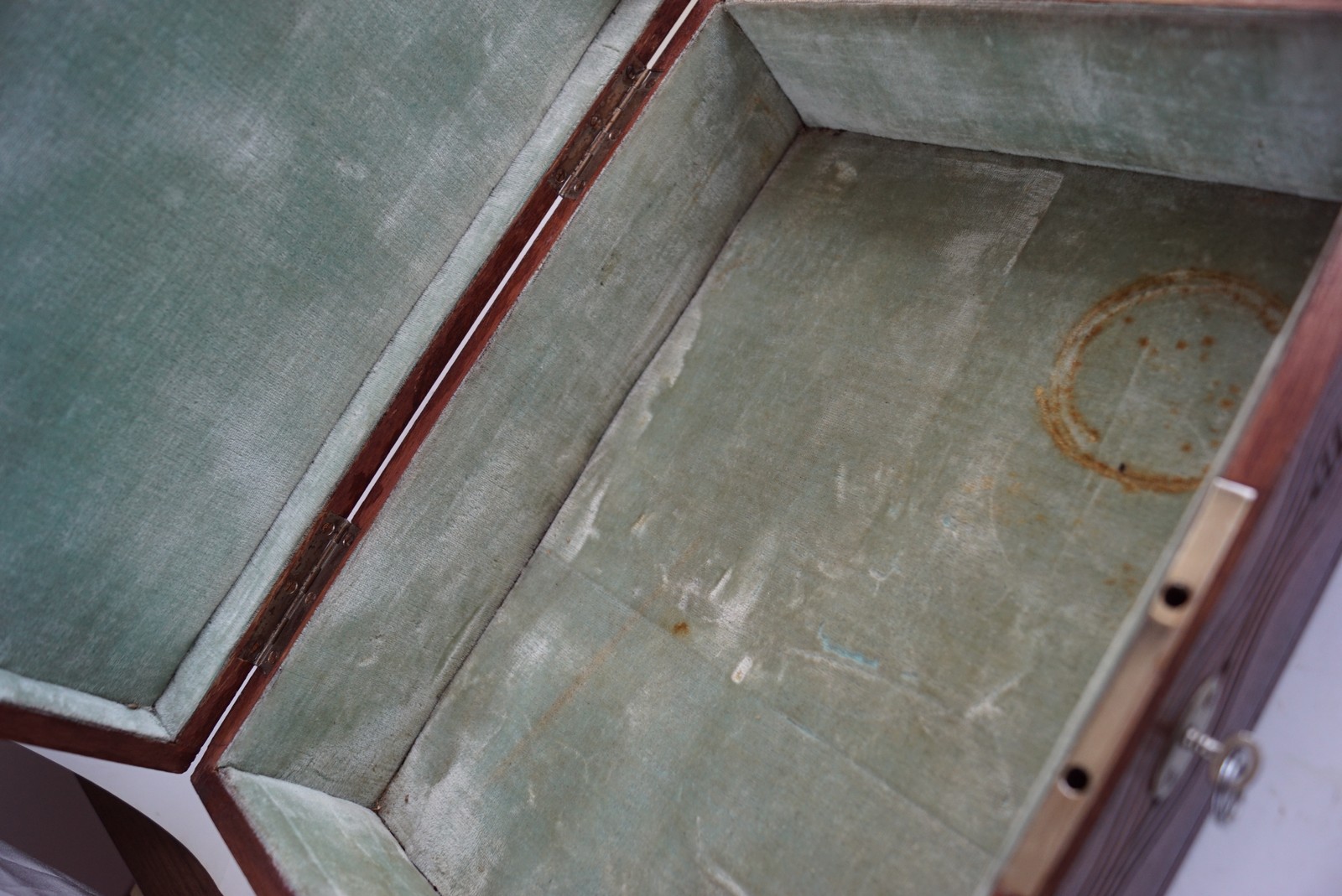 Schatulle versperrbar antik