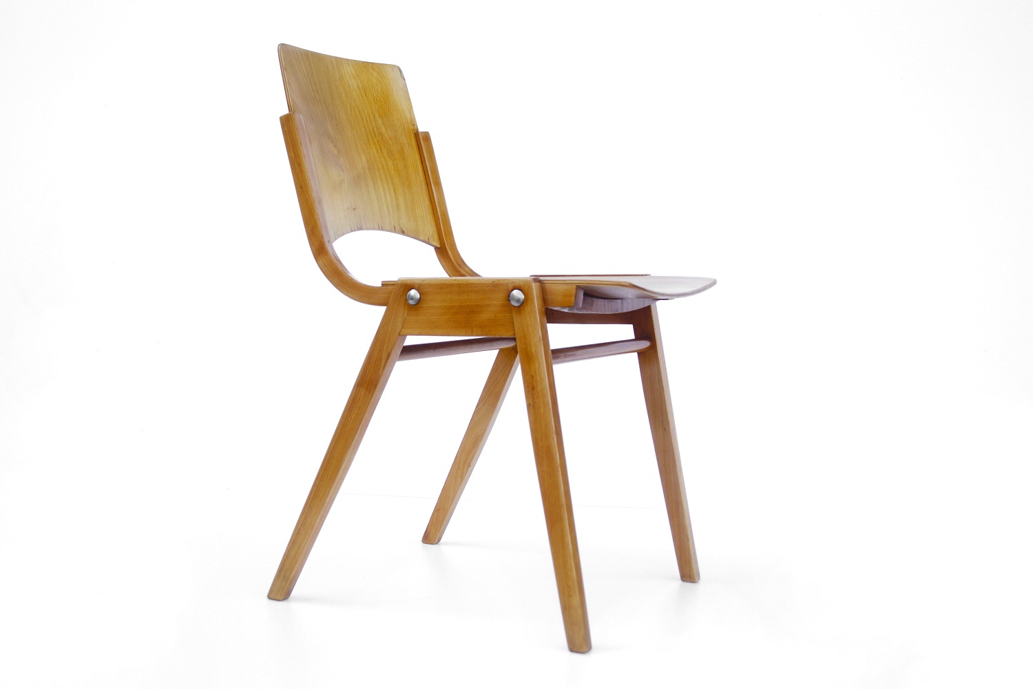 Vintage Sessel restaurierter Roland Rainer Stapelstuhl Midcentury Sessel antik Stadthallesessel Roland Rainer Stapelstühle Design Architekt