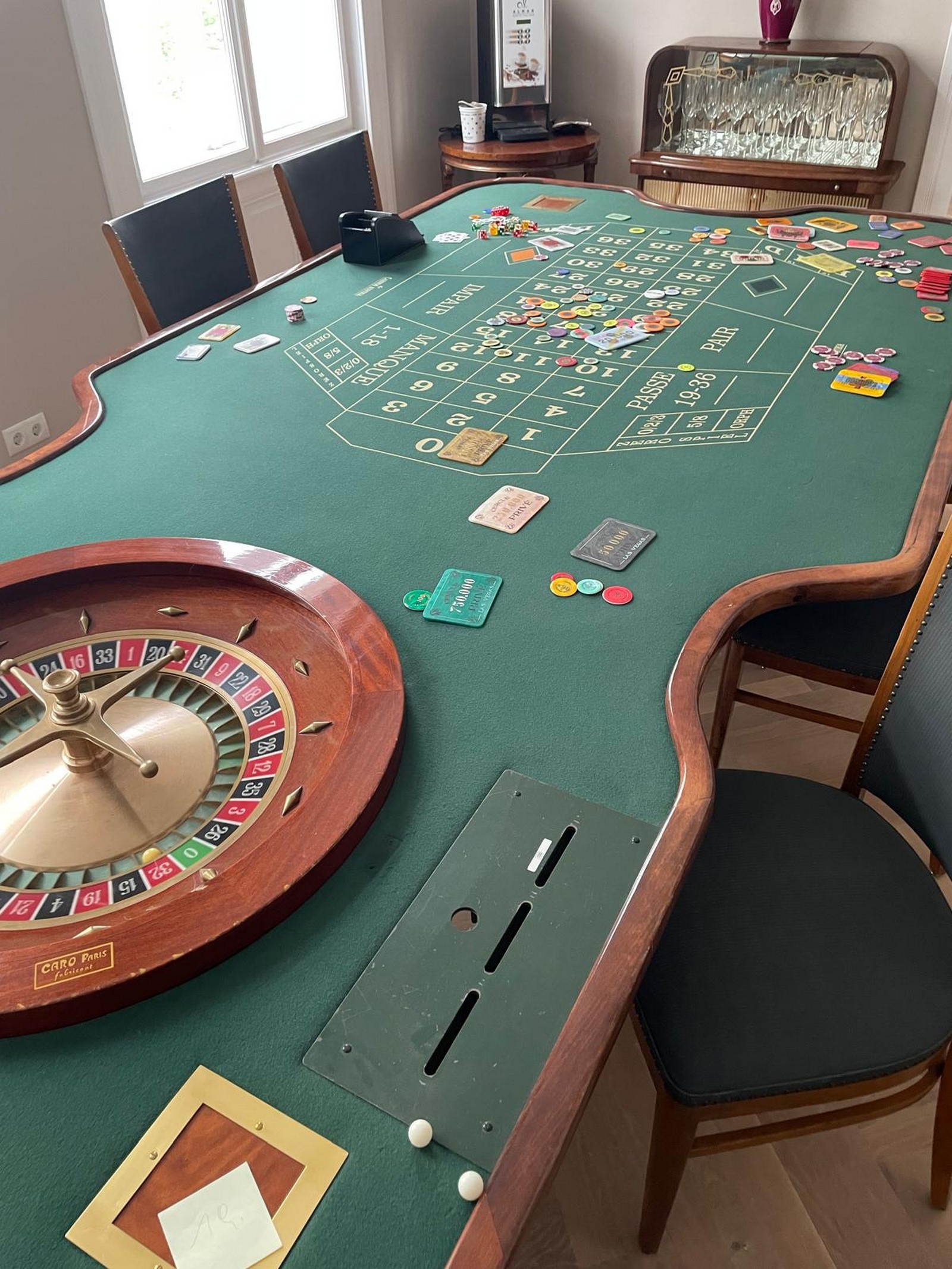 Roulette-Tisch Casino Roulette-Rad Caro Paris Roulette-Tisch Casino Roulette-Rad Caro Paris