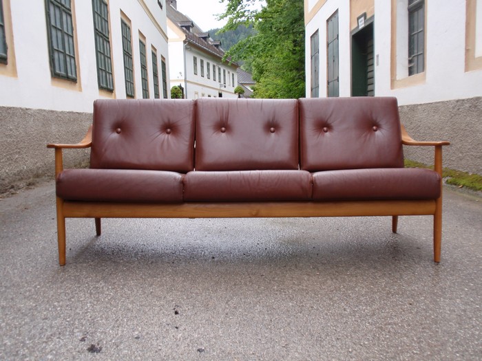 Sofa By Wilhelm Knoll Vintage 1960's Danish Design Leder 60s