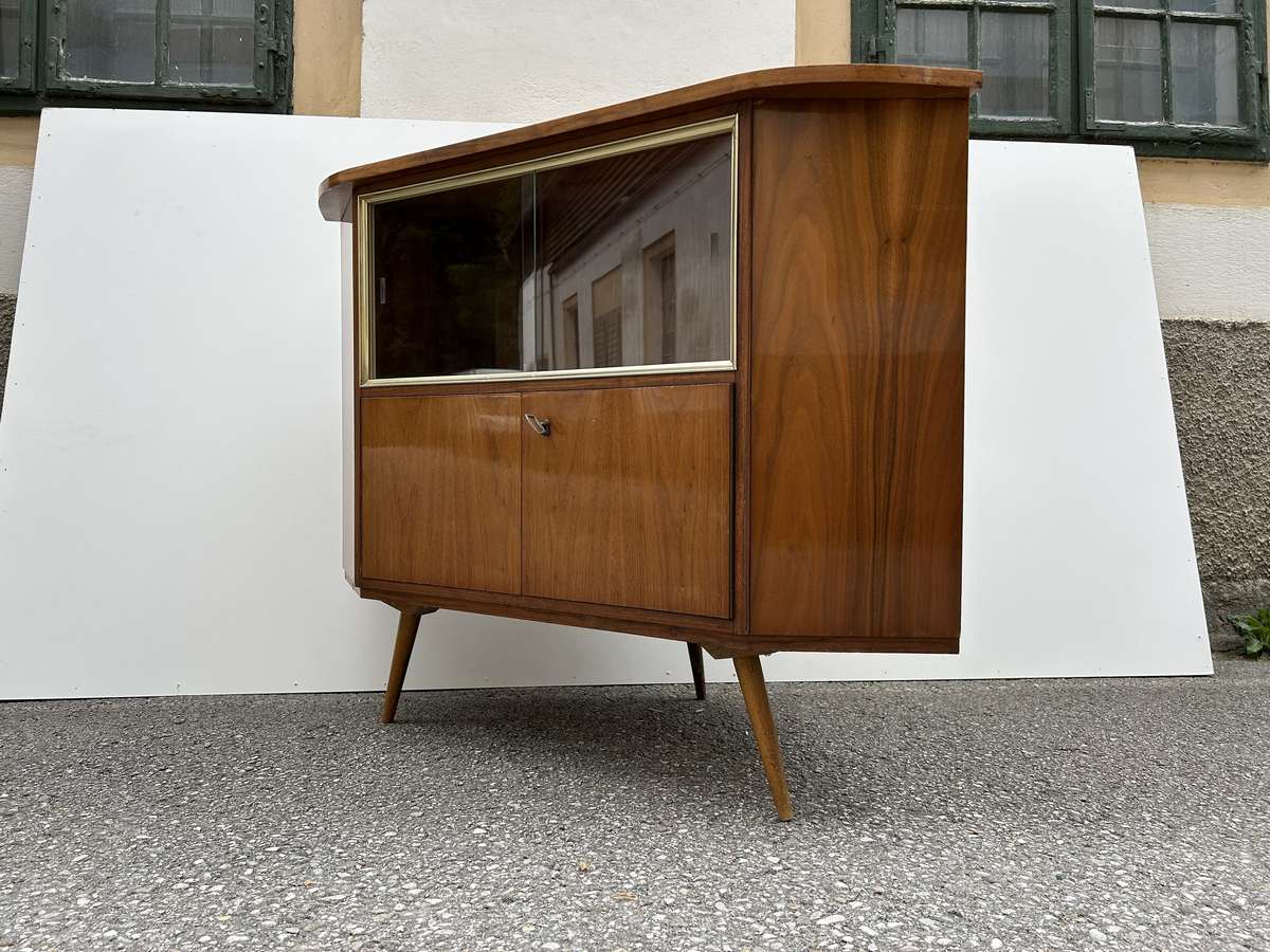 Buecherkommode Vintage