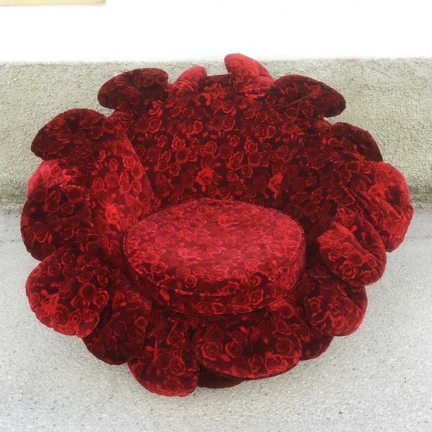 Bretz Rosy Stuhl Rosenstoff rot Sofastulh Sessel Rosen