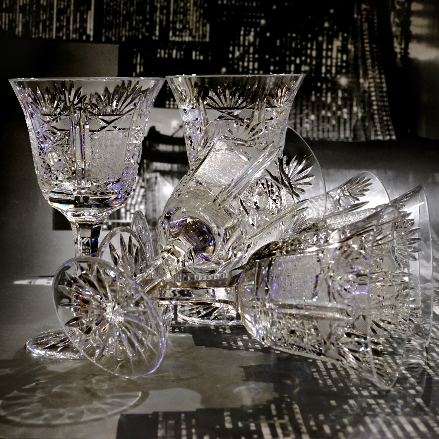 Weingläser Bleikristall Gläser aus Omas Vitrine