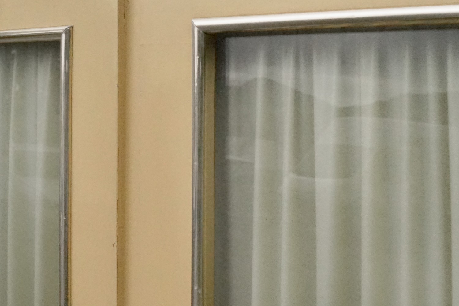 Chrom Schrank Vintage 50er-Jahre Küche Möbel