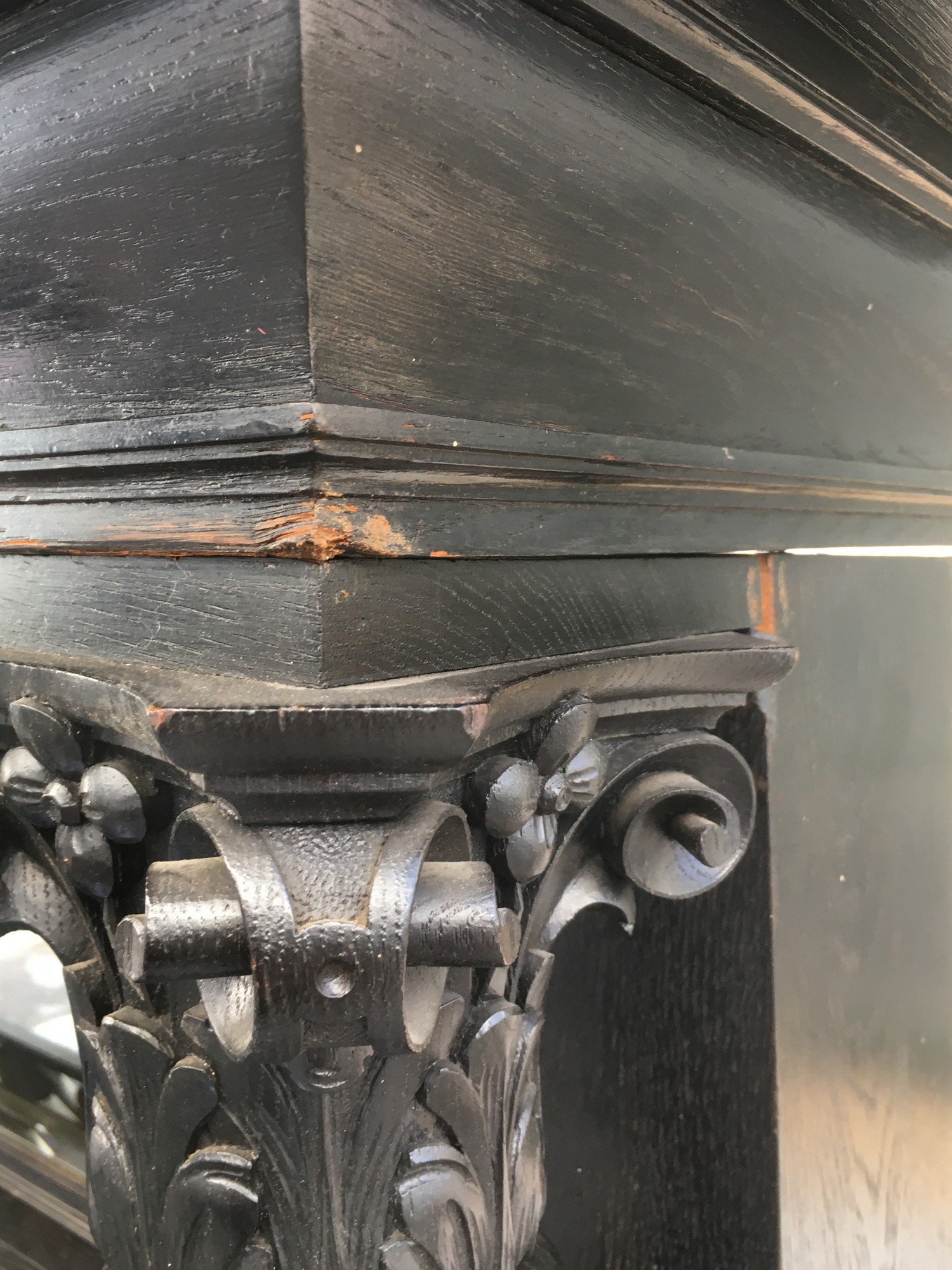 Schrank antik Säulen Danziger Barock Buffet Möbel facettierter Spiegel