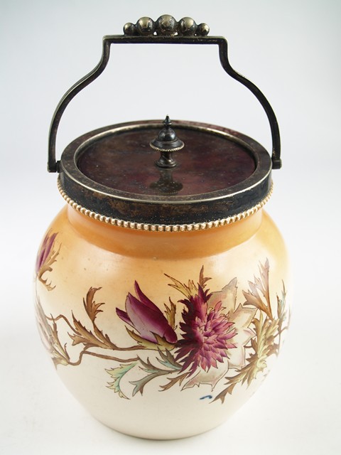 Wiltshaw & Robinson Bonboniere