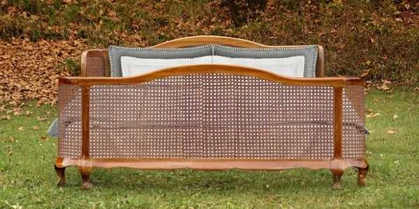 Rattan Bett Vintage Geflecht french chic chippendale antikes Möbel goethesgalerie