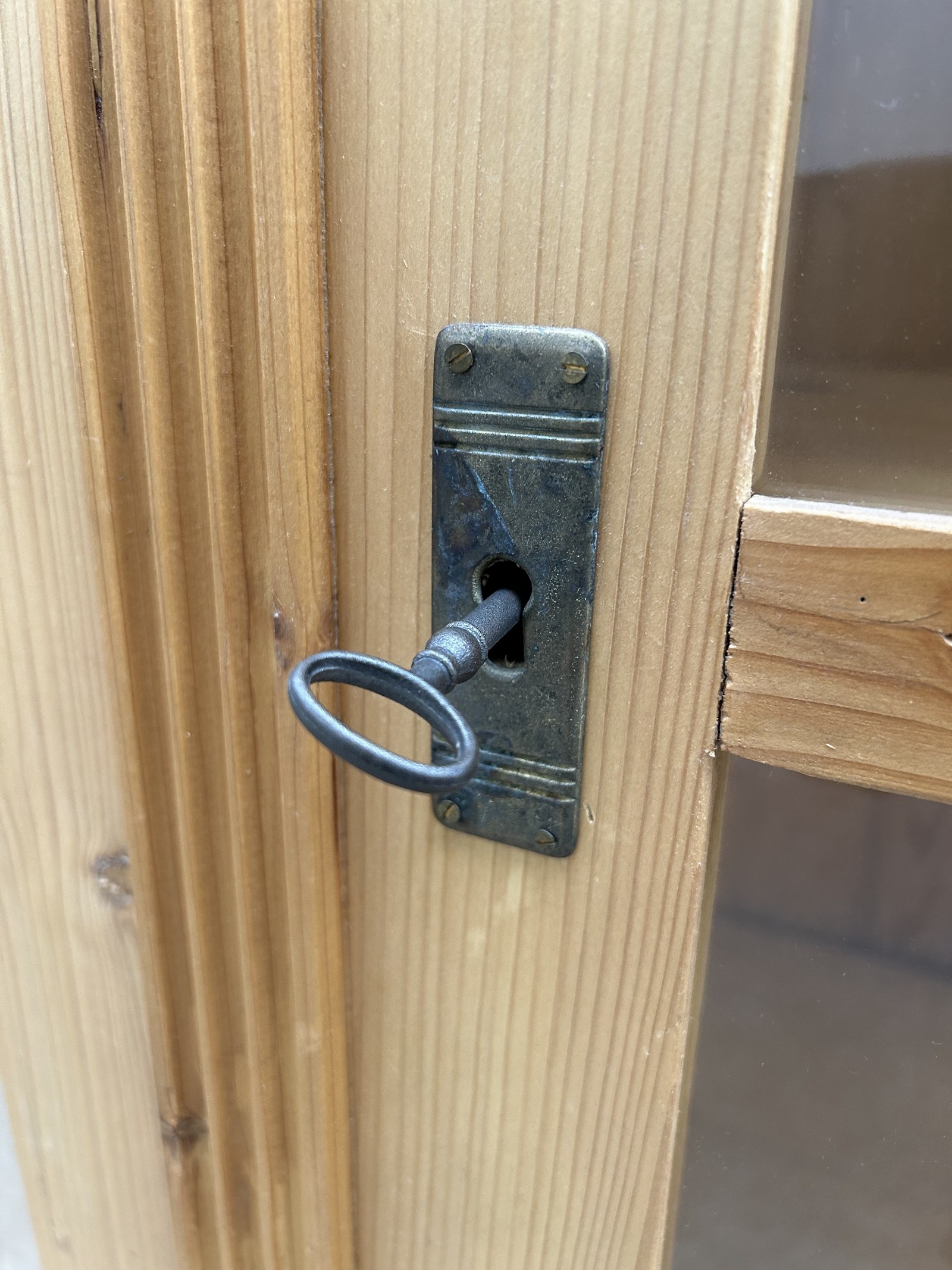 Landhaus Geschirrschrank Weichholz Bauernschrank Vitrine ♥