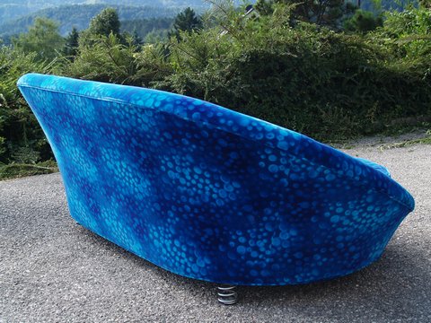 Bretz Sofa Pool Spacebubbles