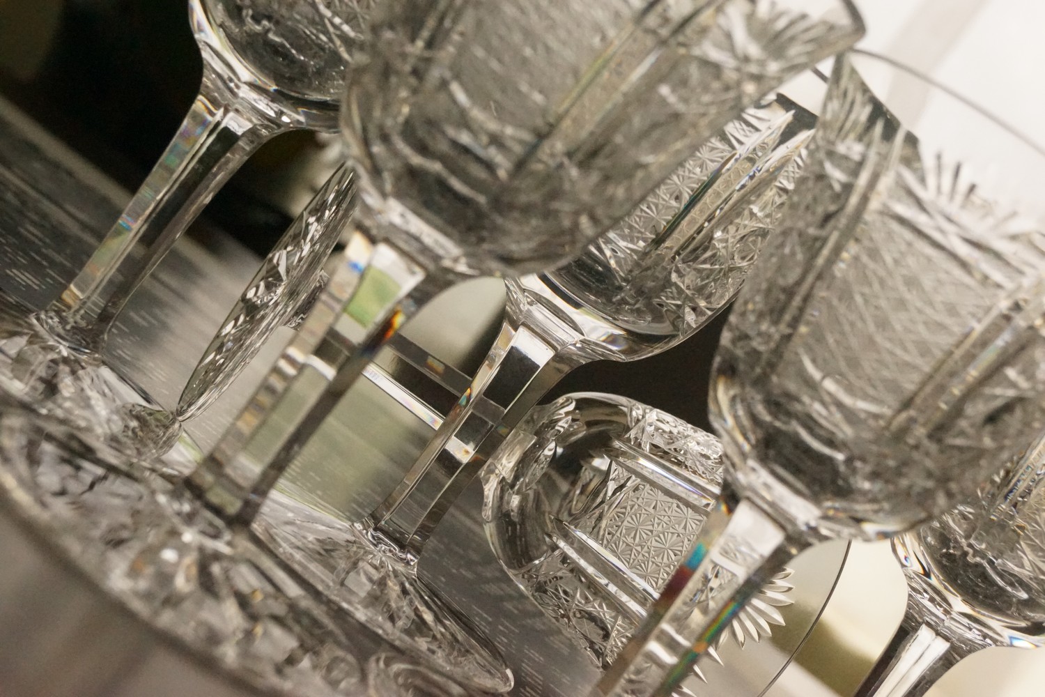 Bleirkristall Gläser geschliffen Vintage neuwertig vitrinengepflegt Likör Schnaps