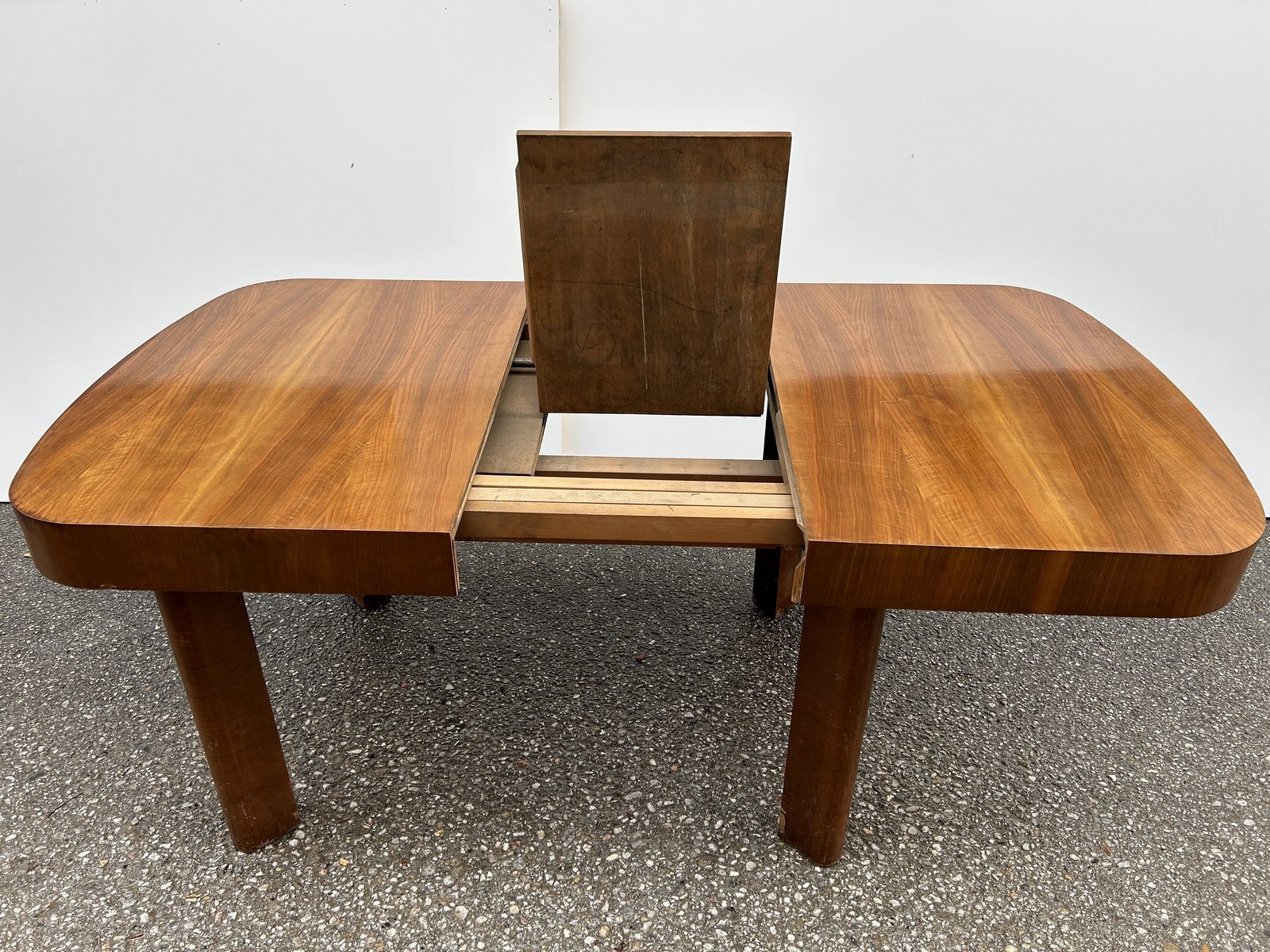 artdeco tisch antik ausziehbar nuss art deco Speisetisch massivholz antiquität brutalistisch Refugiumstisch