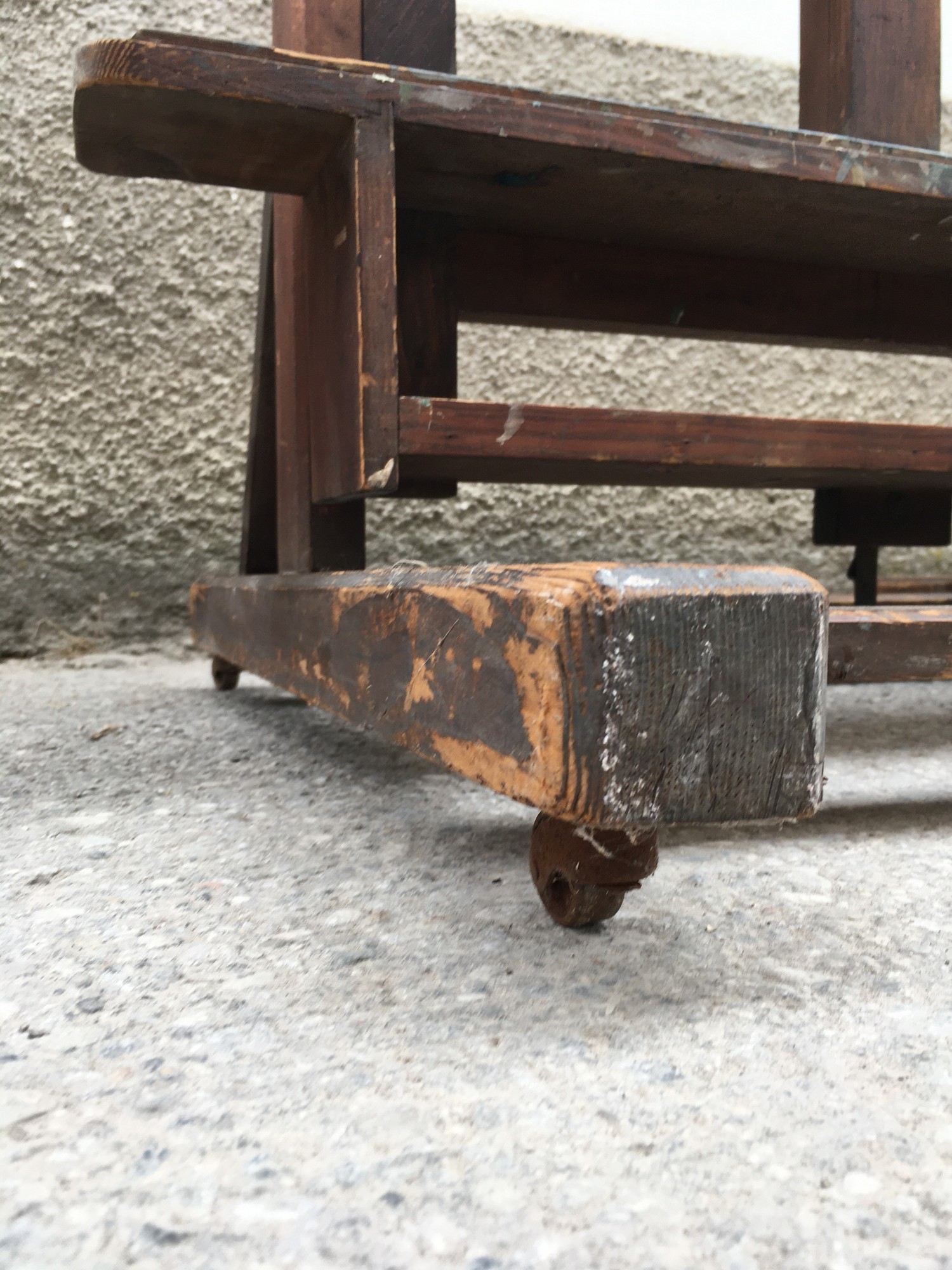 Staffelei Standstaffelei groß Holz mit Rollen fahrbar höhenverstellbar