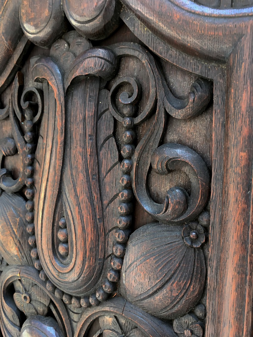 antiker Schrank in Barocker Fertigung Vitrine JUGENDSTIL Bücherschrank