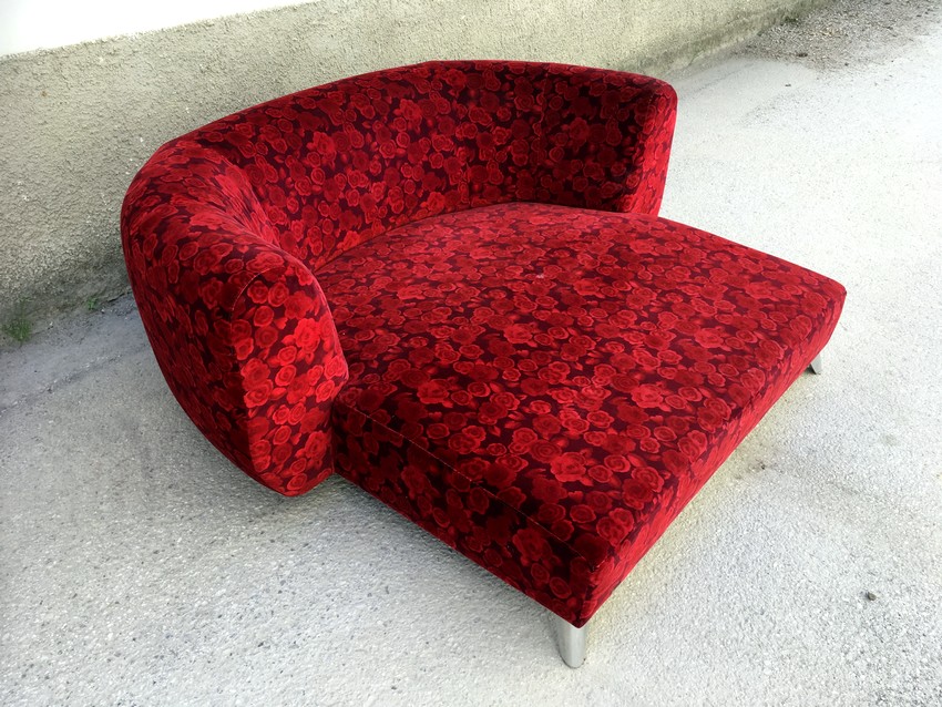 Bretz Rosenstoff Sofa Designklassiker Chill rot