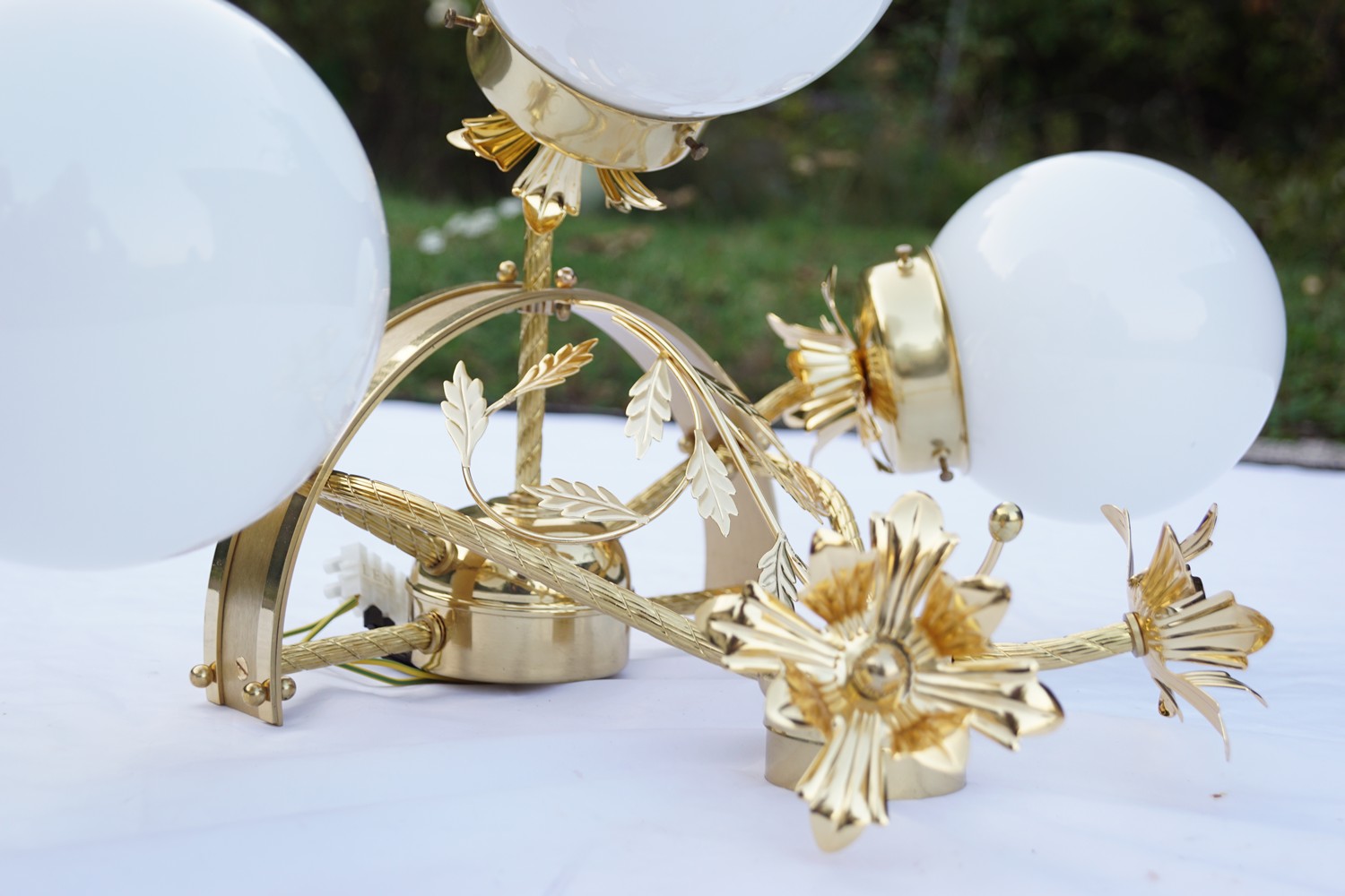 Wandlampe Orion Wien goldener Leuchter Glaskugeln "Opernball" Antikstil Lampe