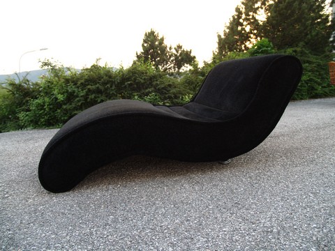 Bretz Sofa