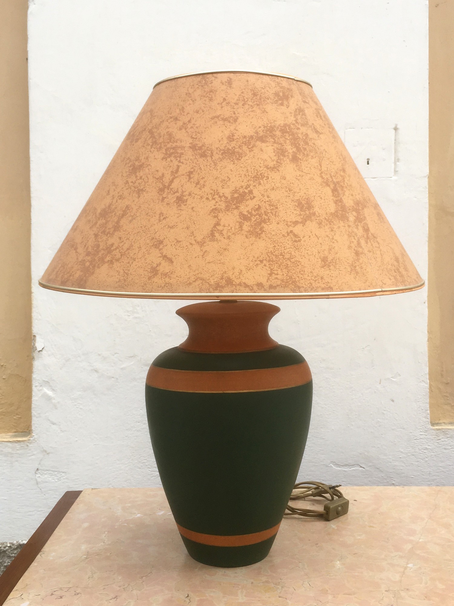 Tischlampe braun schwarz Keramik Afrika Design Konsolenlampe vincent cadeaux