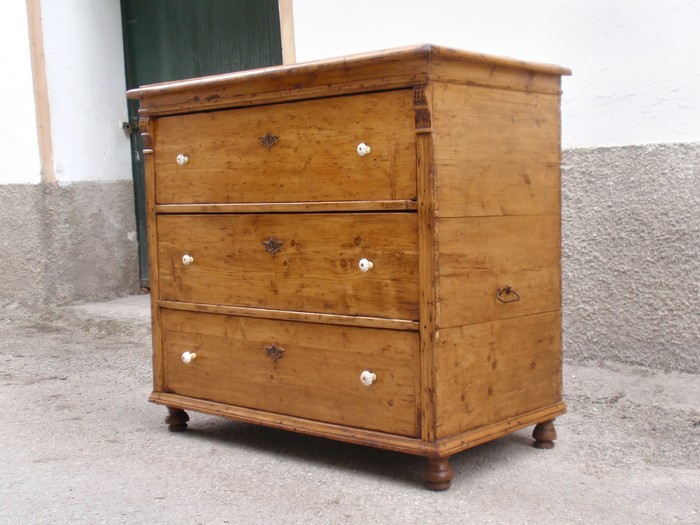 Kommode Landhausstil