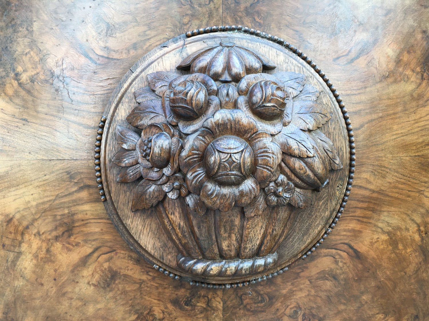 Antiquität Wurzelholz Schrank antik