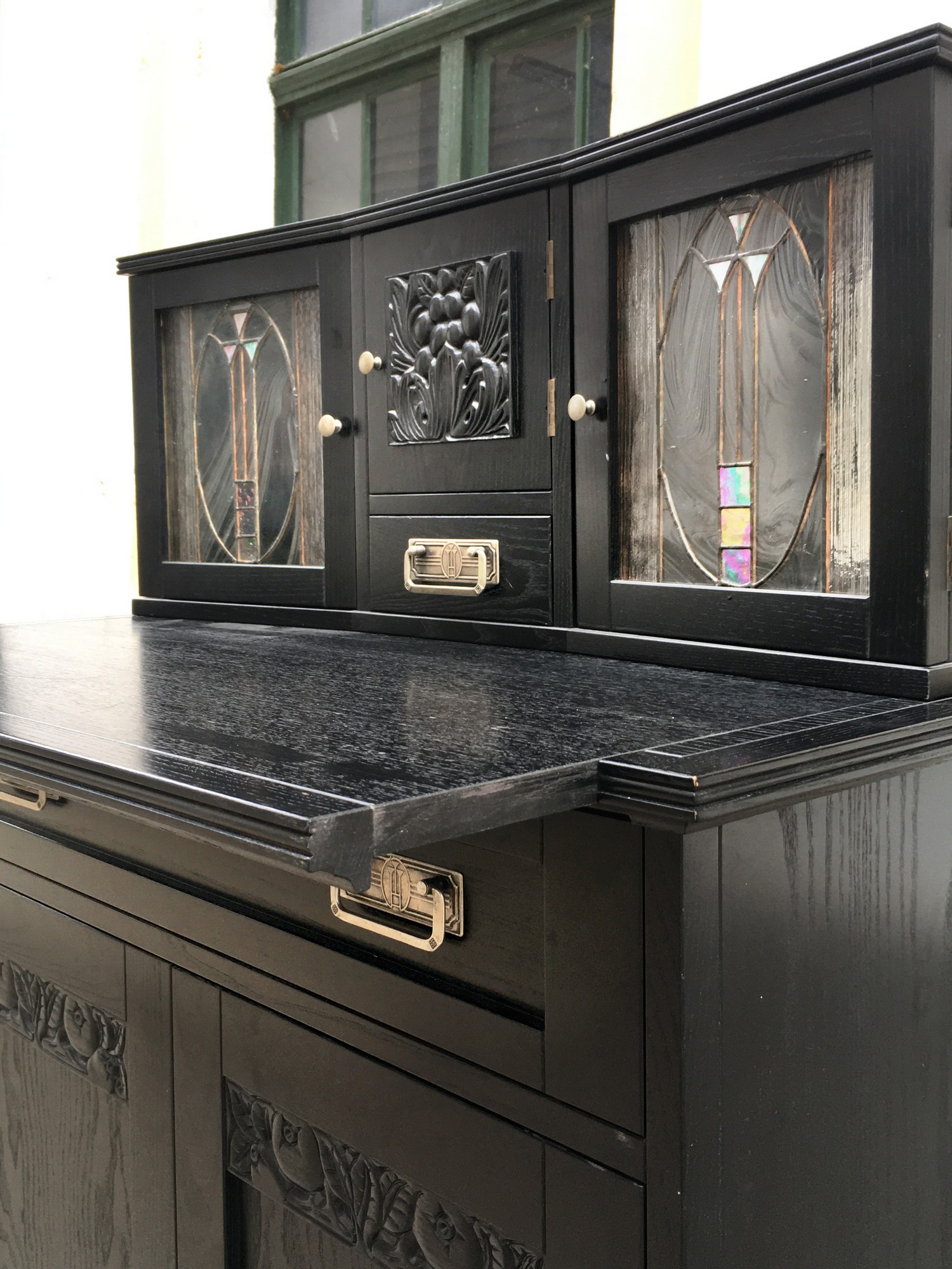 Jugendstil Vertiko Barschrank Stilmöbel schwarz Bleiverglasung SELVA Italy Kommode