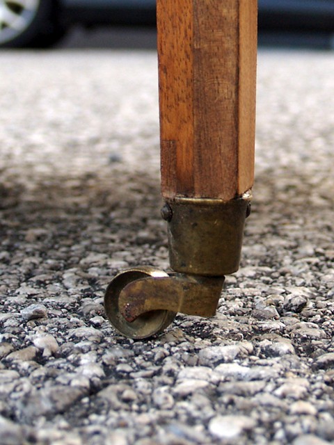 Beistelltisch antiker