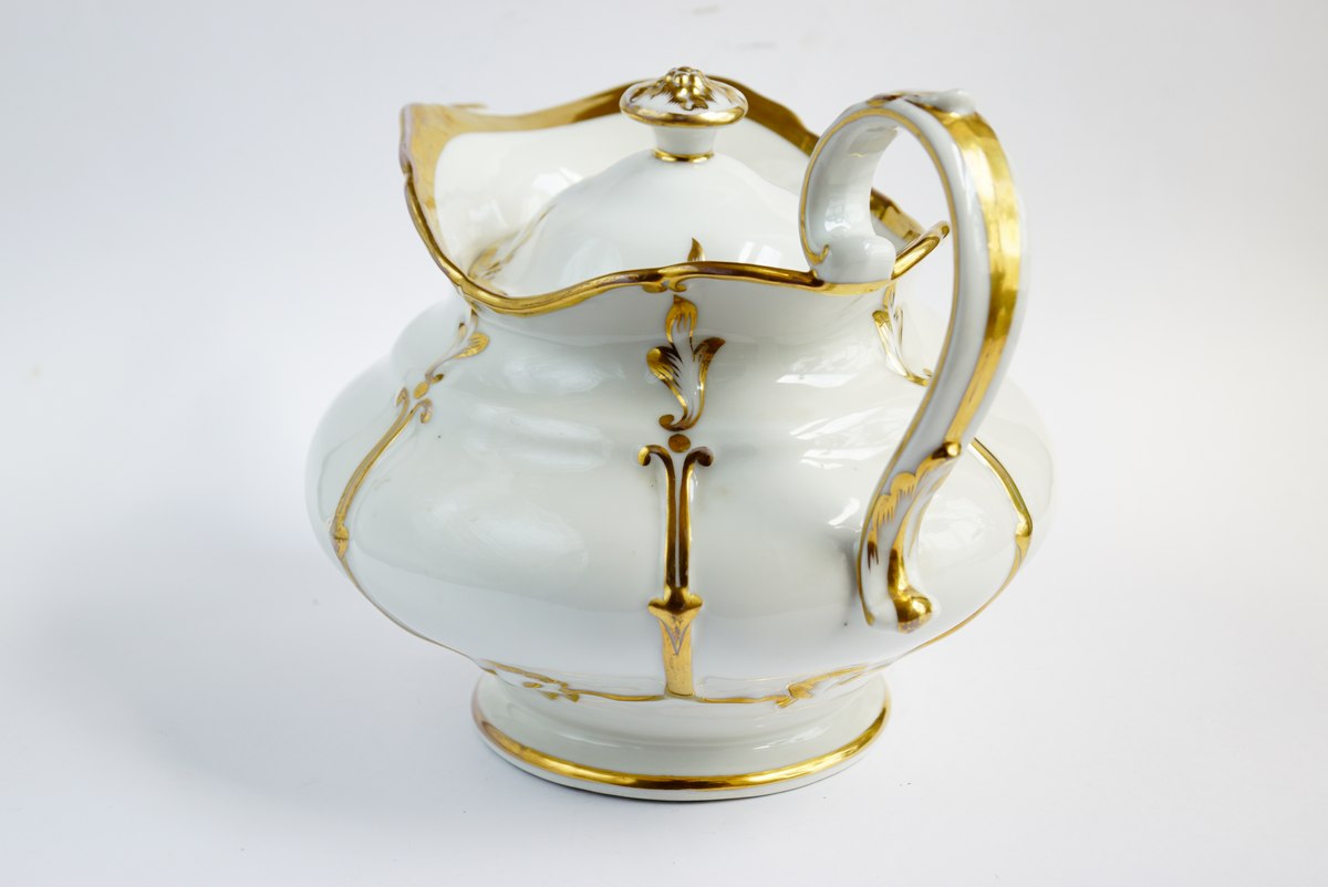 Antike Porzellan Teekanne Goldrand barock Biedermeier