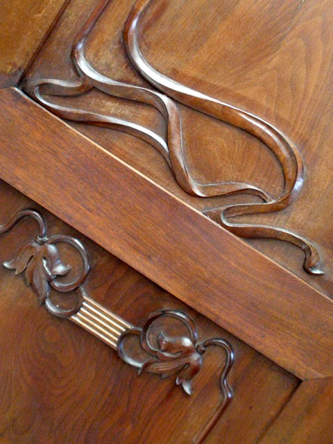 Jugendstil Schrank