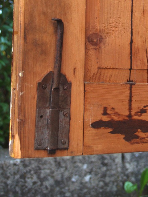 Bauernschrank antik