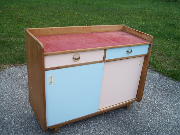 Kommode Vintage Pastell rosa blau