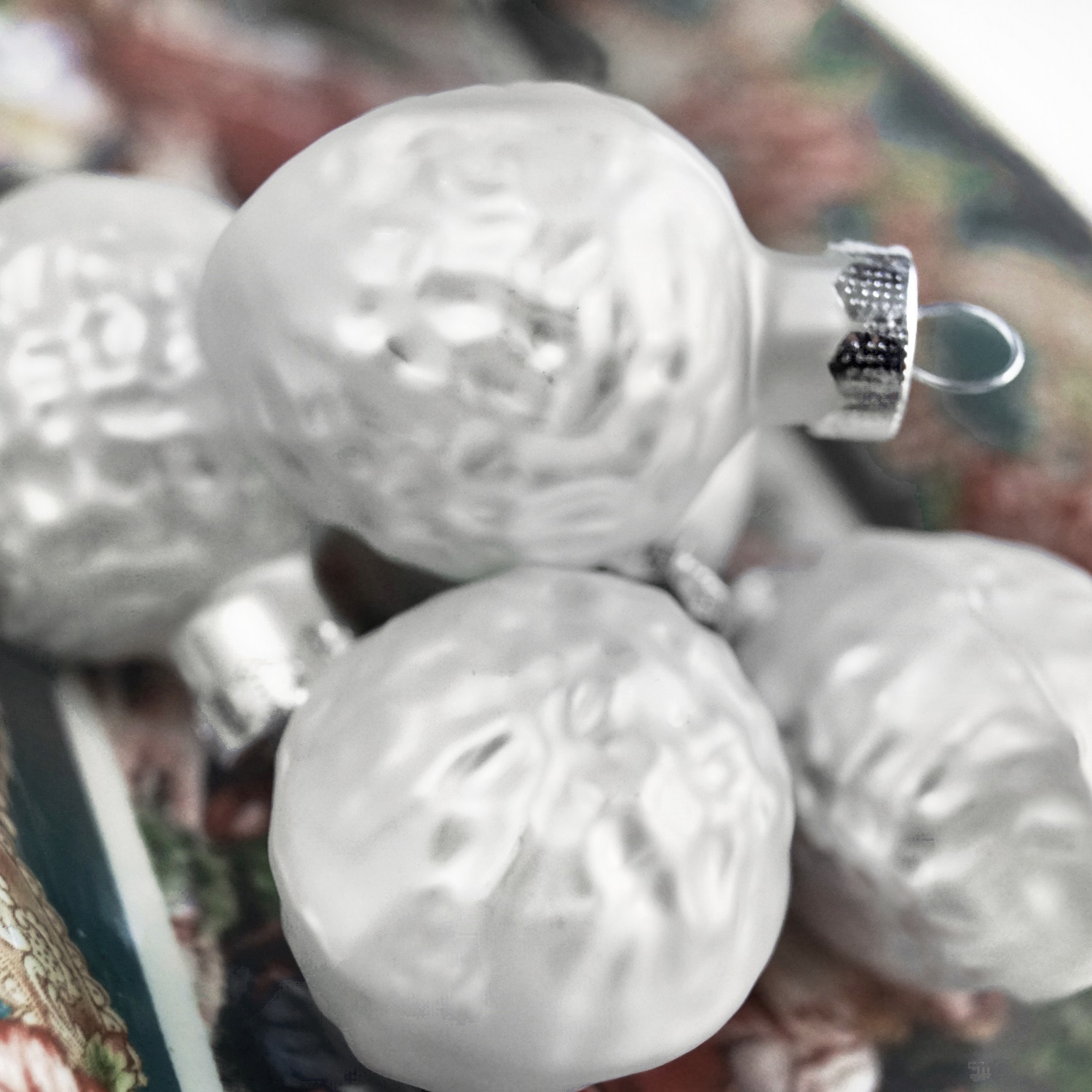 Christbaumschmuck Nüsse Weihnachten handgemacht weiß Glas Walnuss Christbaumschmuck Glas Nuss Weihnachtsbaumschmuck Nüsse