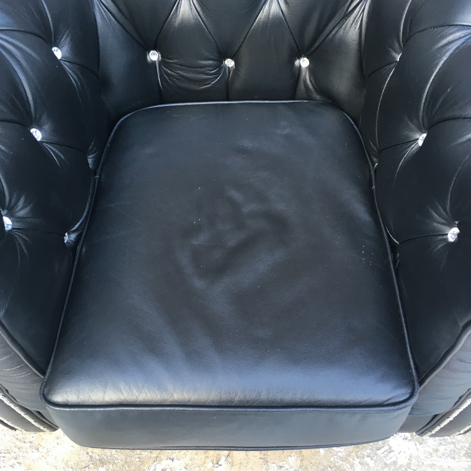 Chesterfield Sessel schwarz Kristallknöpfe Armlehnstuhl Fauteuil Antikstil noir