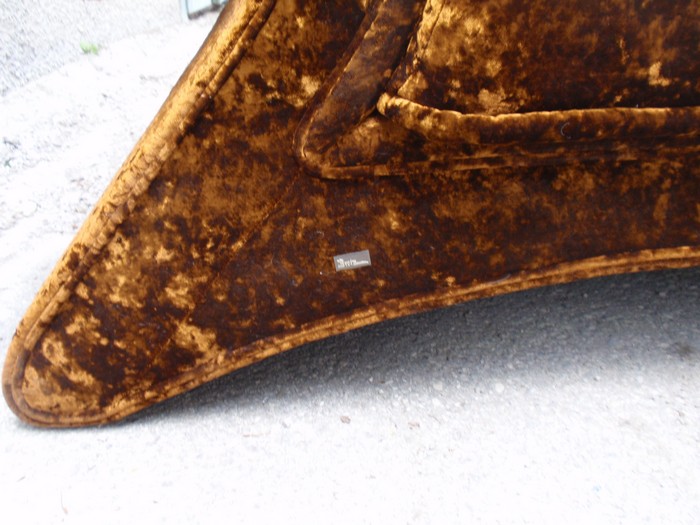 Bretz Sofa Samt Gold