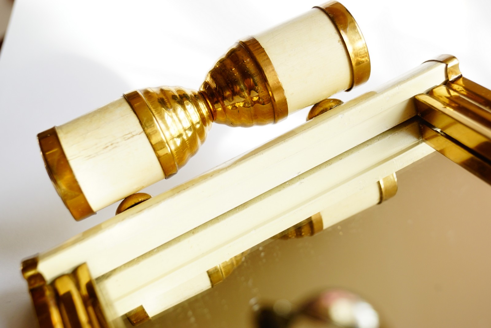 Antik Tablett Art Deco 1920 creme-weiß für Rauchertisch Spiegel Ablage