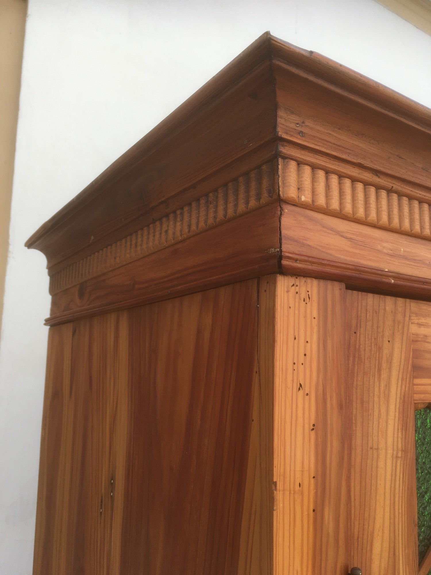 Bauernschrank antik Jugendstil Landhausstil Möbel Keilschrnak Schrnak Keilschrank Schrank zerlegbar antiquität Bauernstil Vintage Vollholz Glas eisen