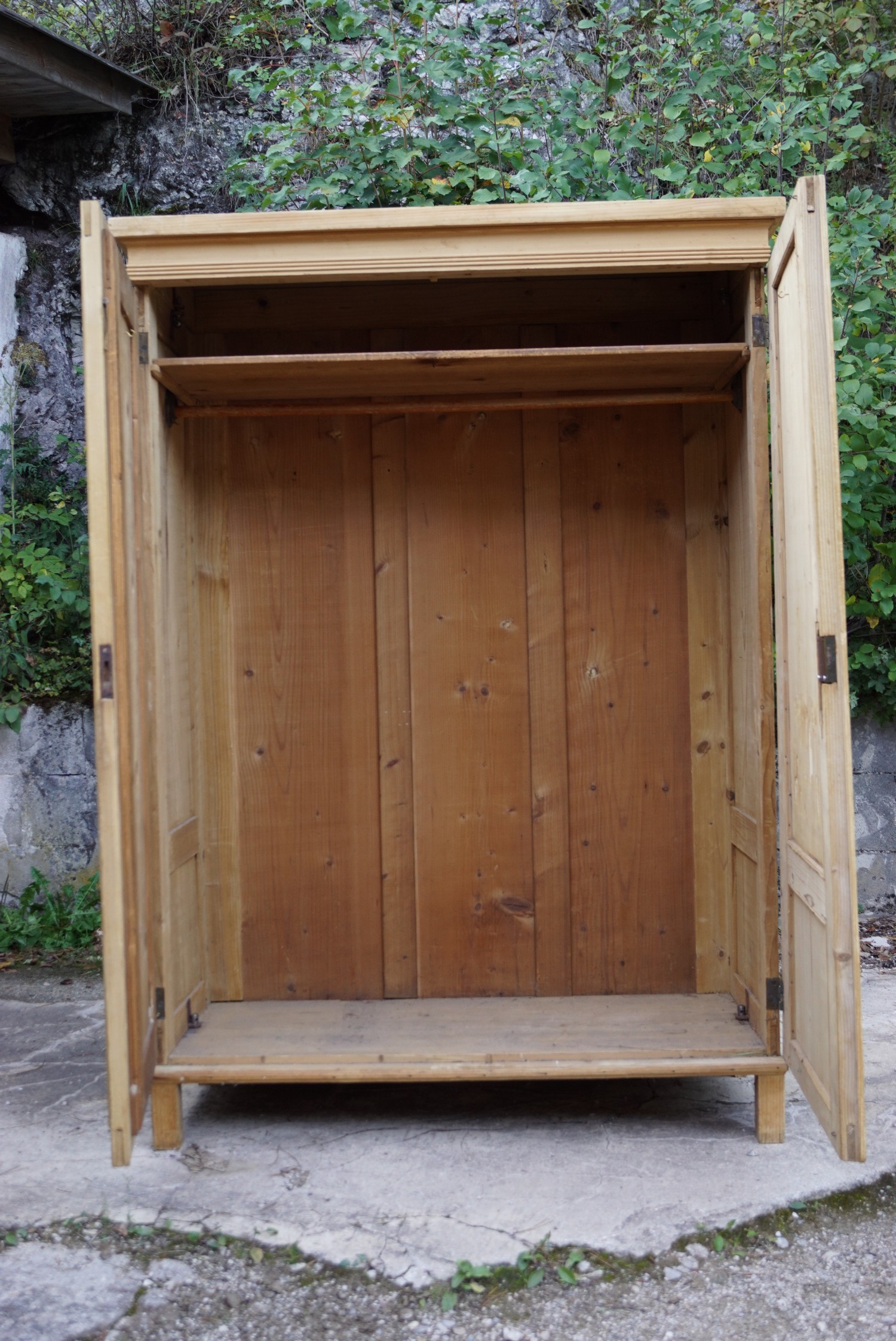 Bauernschrank antik Weichholz Dielenschrank Spiegel Schrank Kasten Bauernmöbel Garderobe kleiderschrank Naturholz