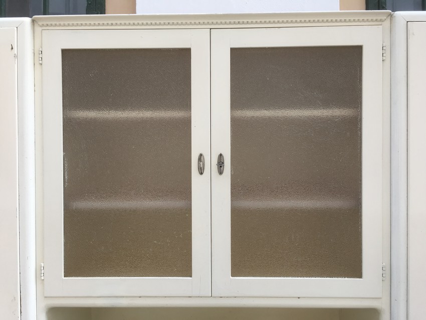 Küchenschrank antik Loft Vintage Design creme Vitrine Industrie