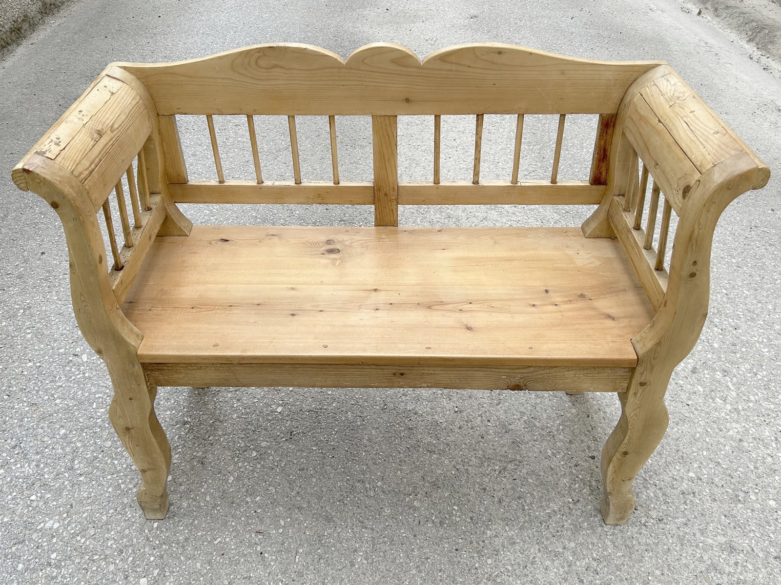 Truhenbank antik restauriert Küchensitzbank