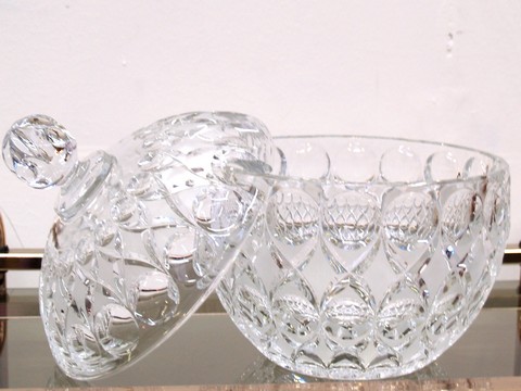 Bleikristall große Schüssel mit Deckel