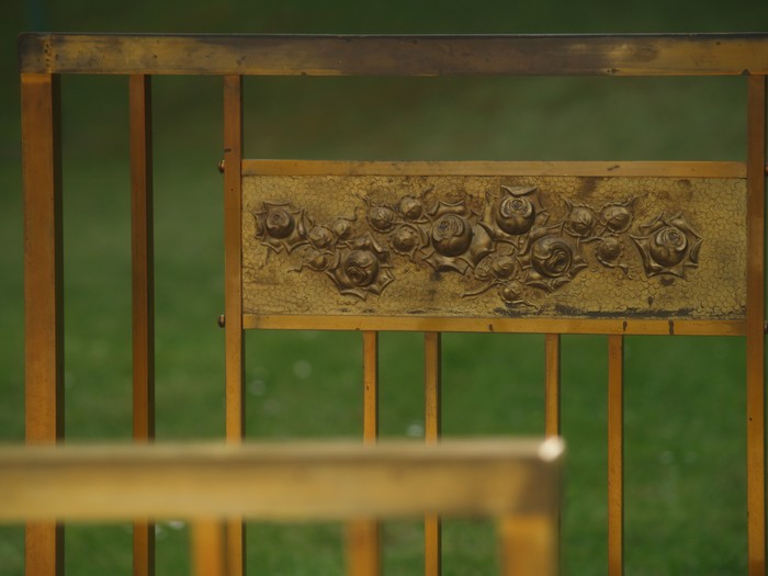 Messingbett Jugendstil Rosen