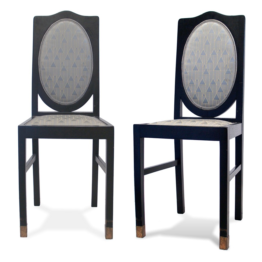 Antike Jugendstil Stühle schwarz Medaillonlehne eleganter Sessel noir Vollholz antike Jugendstil Stühle schwarz