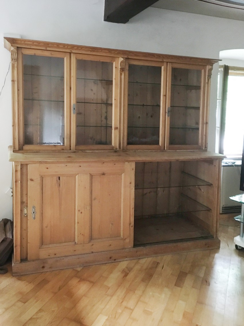 Landhausstil Küchenschrank großer Geschirrschrank antik